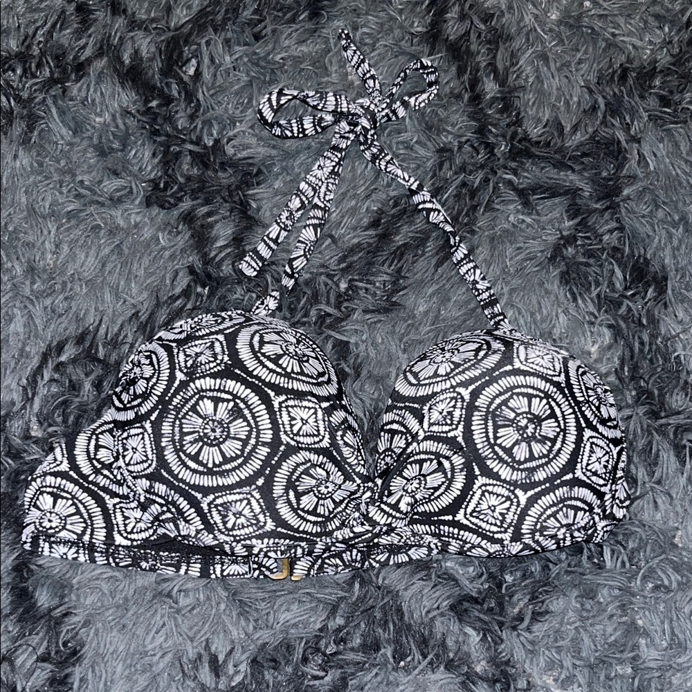 STYLUS Black and White Swim Top